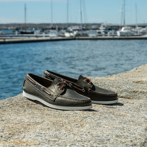 Read Boat Shoe - Olive Bulldog