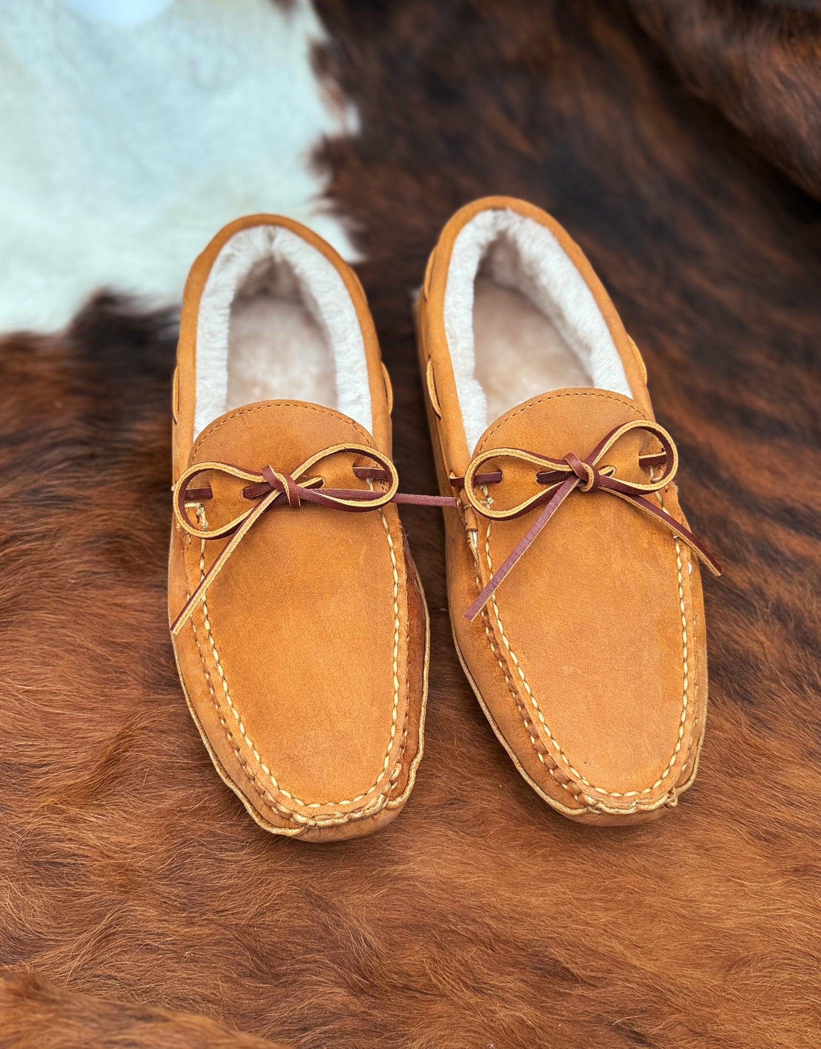 Freeman Slipper - Wheat Chamois